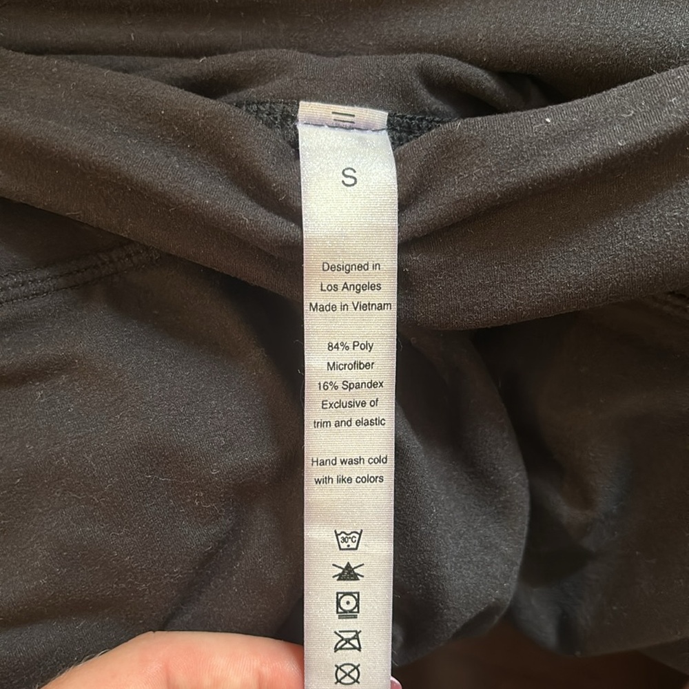 Women’s Small Black Skirt - Picture 3 of 3